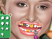 Paris Hilton en el dentista